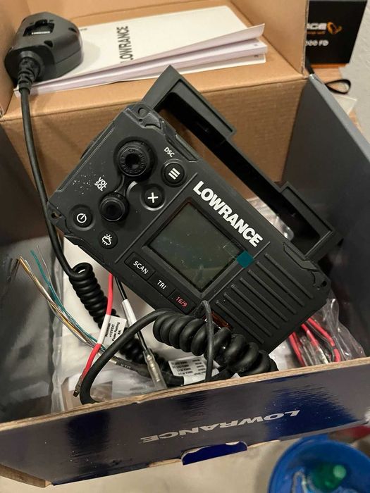 морска радиостанция lowrance модел link-6s