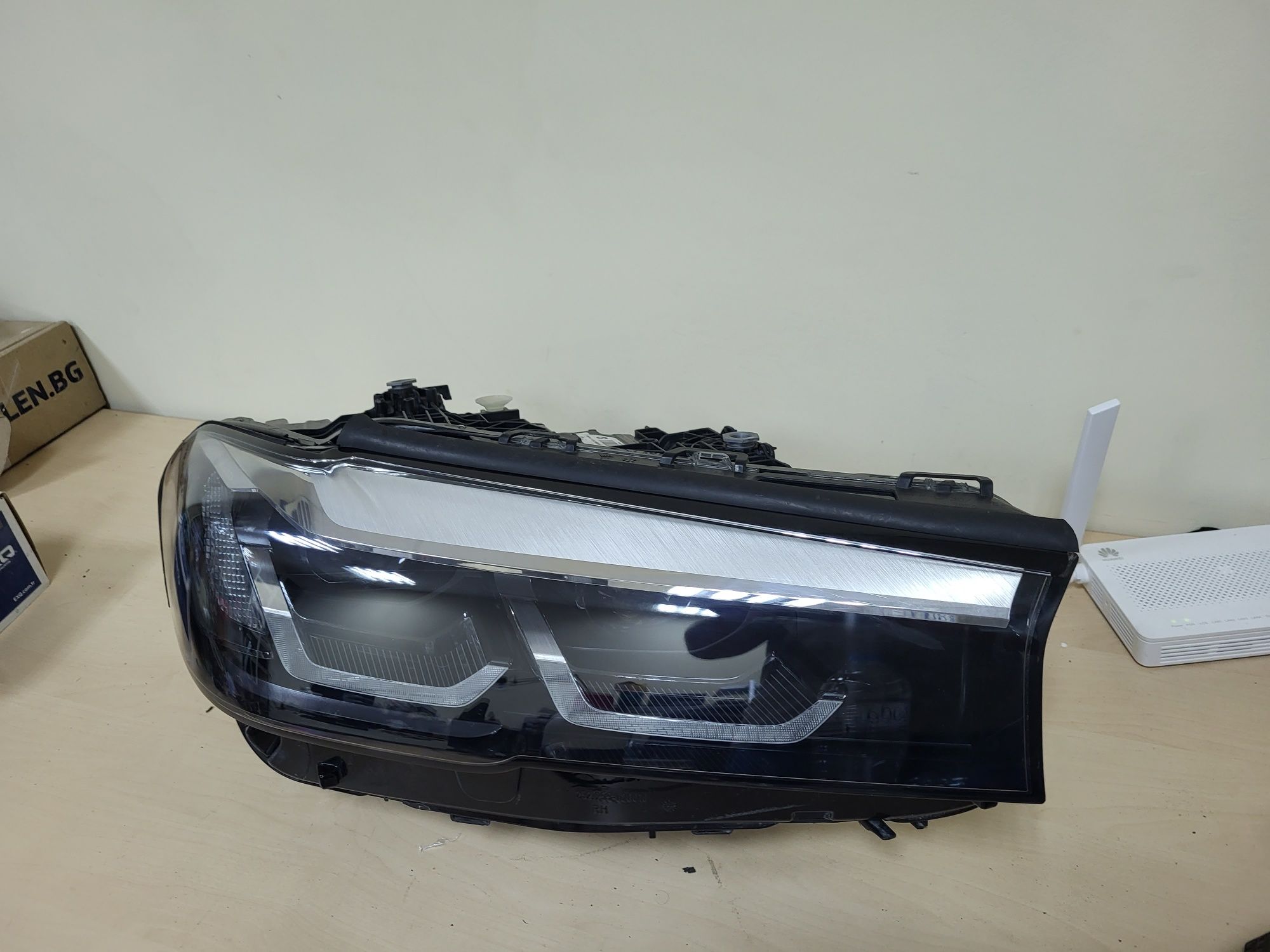 Десен фар фарове BMW G30 G31 LED Facelift desen far farove бмв г 30