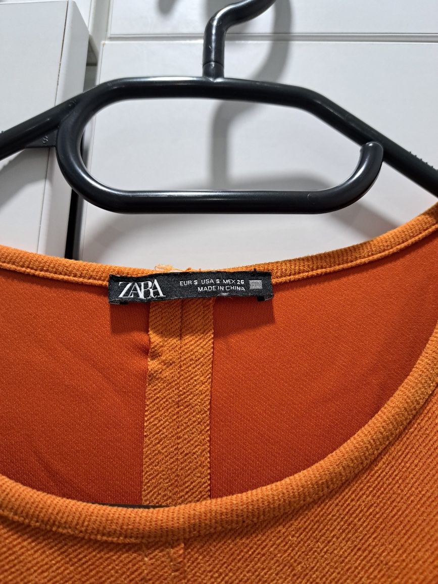 ZARA рокля А-силует р-р С