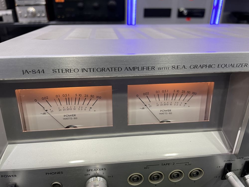 JVC JA s44 amplifier