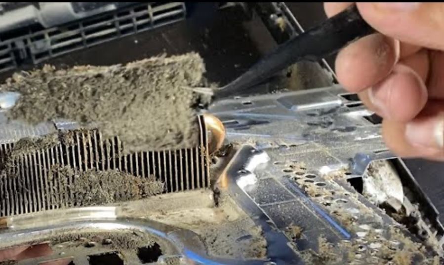 Servicii de Mentenanță & Reparații Console