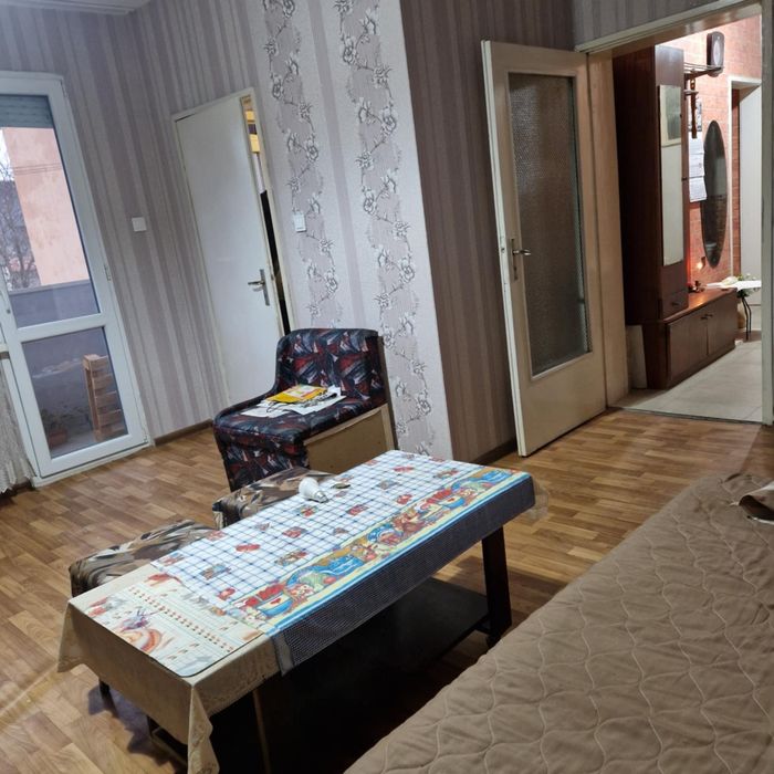 Тристаен апартамен град Кърджали