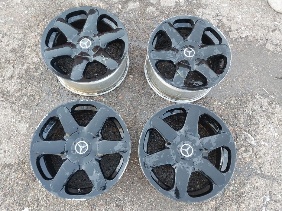 Оригинальные диски R17 на Мерседес 124.