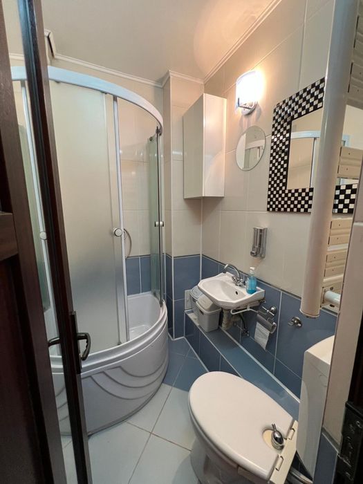 Vand apartament 4 camere