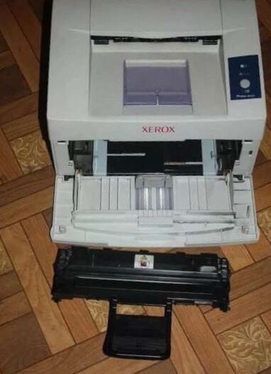 Продаю принтер phaser xerox 3117