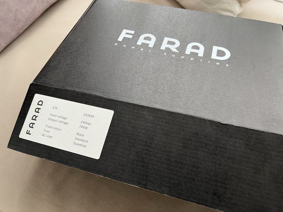 Farad Super 3 de 19V sursa liniara