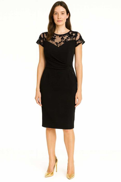 Черна рокля с дантелени акценти – Lipsy London