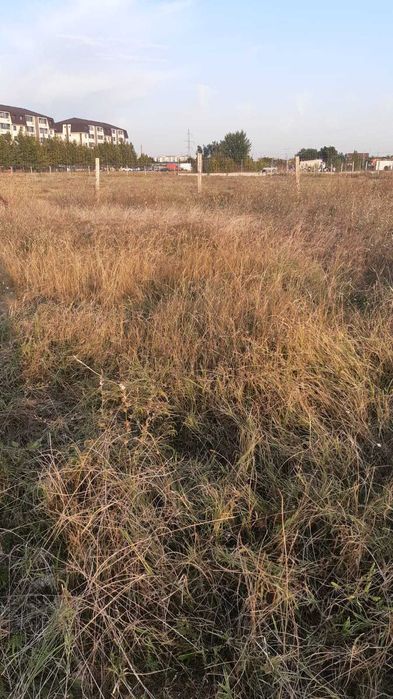 Vand urgent teren Postalionului