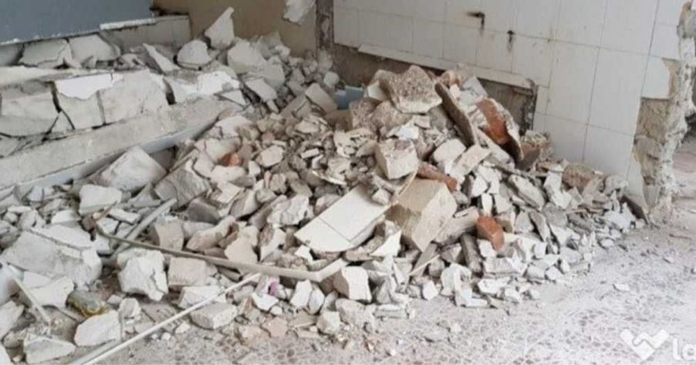 Decopertări gresie si faiantă Demolări Transport moloz, mobilă