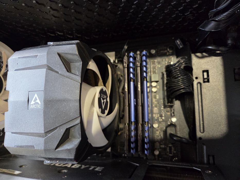 Компютър  Intel  10th