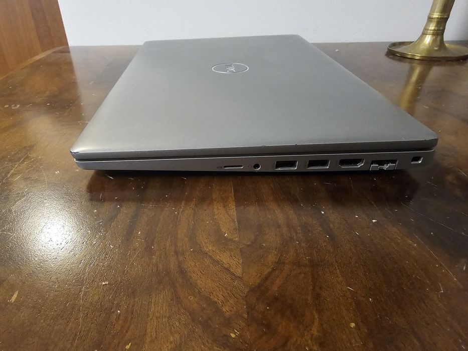 Laptop Dell Latitude 5520 i7-1156G7, 16Gb DDR4, 512 NVME Kioxia, SH