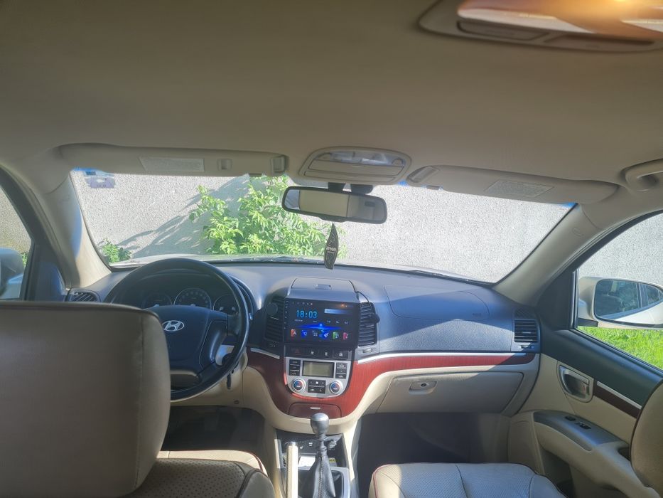 Hyundai Santa Fe 2.2 CRDI 4X4-7 locuri