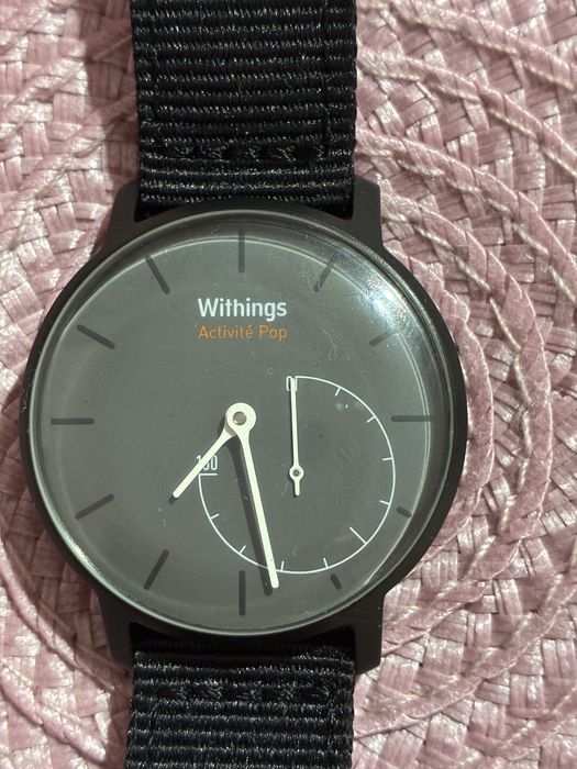 Withings смарт часовник
