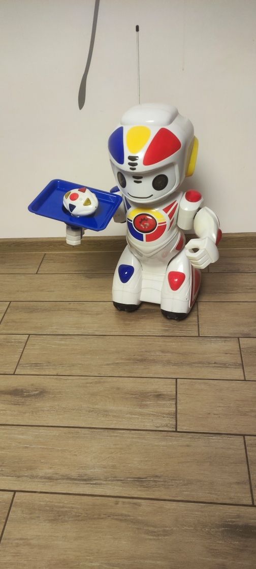 Интерактивна играчка Робот Емилио