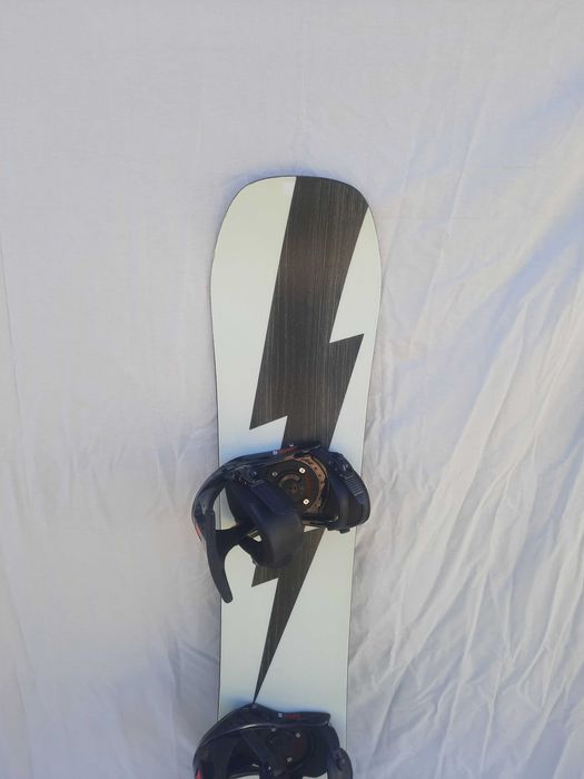 Сноуборд 154см. BURTON CUSTOM EXPERIENCE WIDE  Camber с автомати