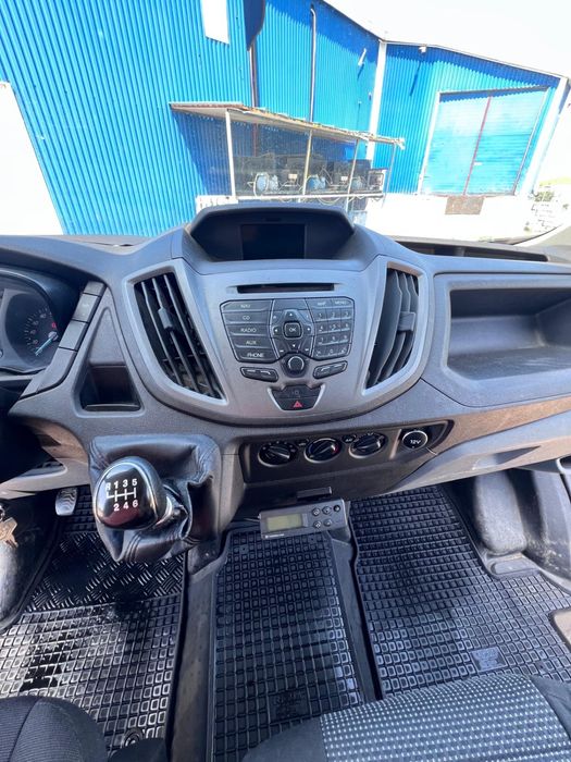 Ford Transit Frigo Carlige
