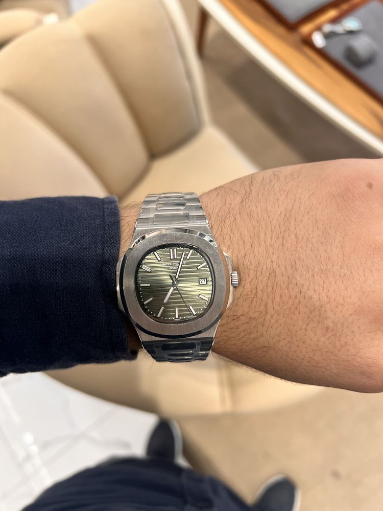 Patek Philippe Nautilius. Наручные часы