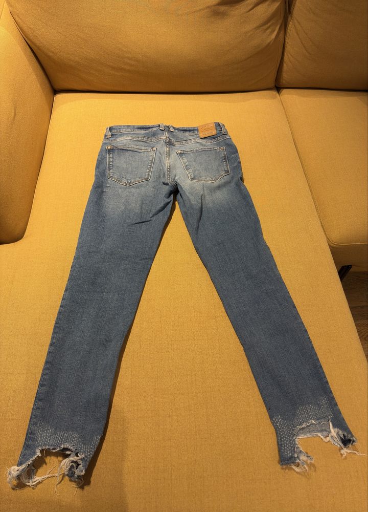Blugi Mango slim fit albastri