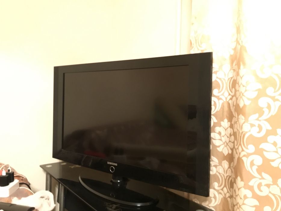 Телевизор Samsung