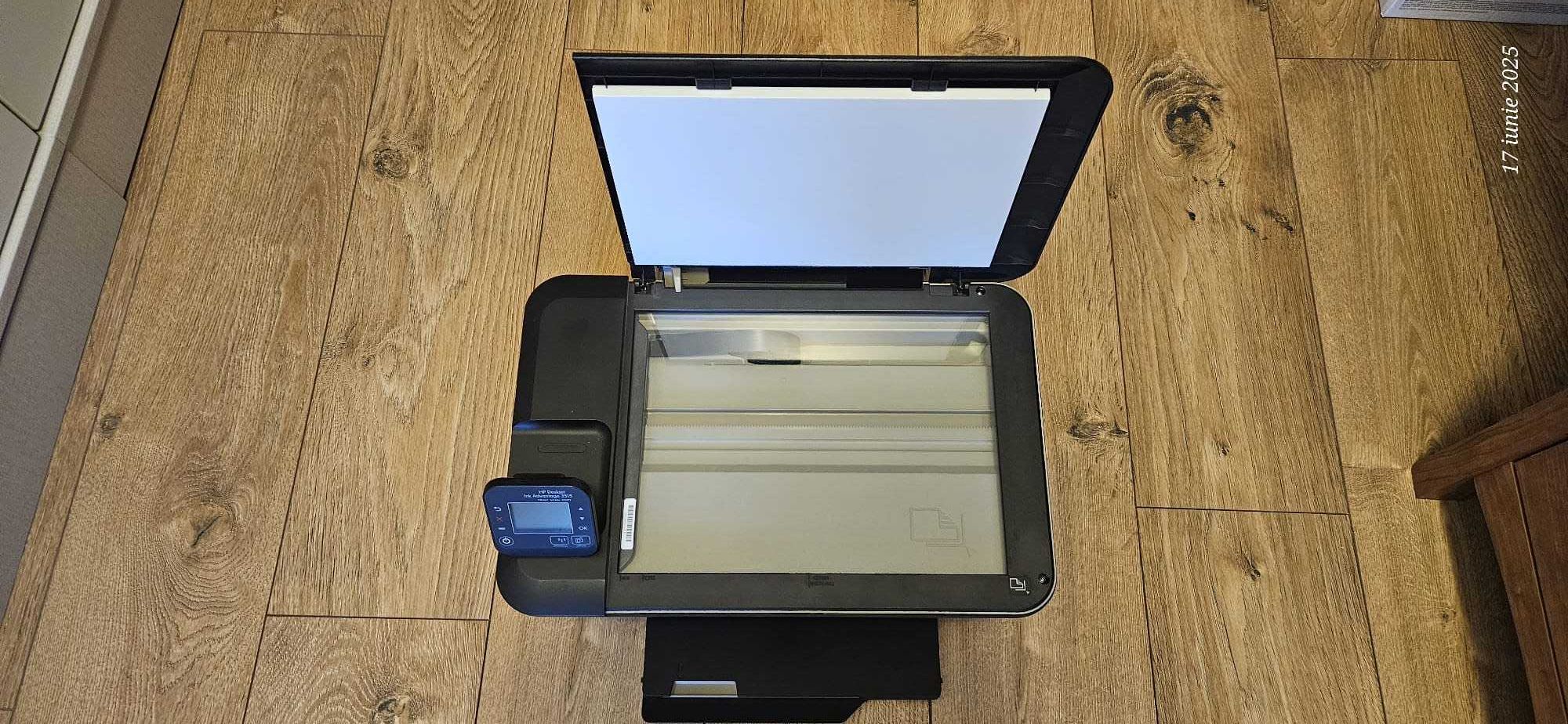 Imprimanta multifuncționala HP 3515, copy/scan/wireless