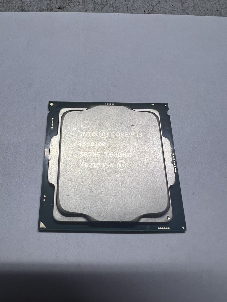 процессор Core i3-8100