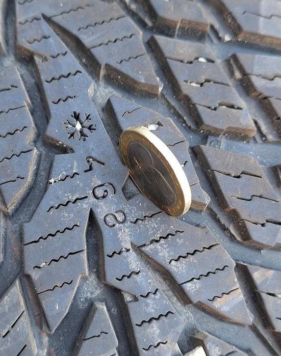 4 гуми NOKIAN 185/65 R15 WR SNOWPROOF, DOT 3220, зимни