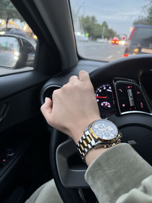 Часы Michael Kors