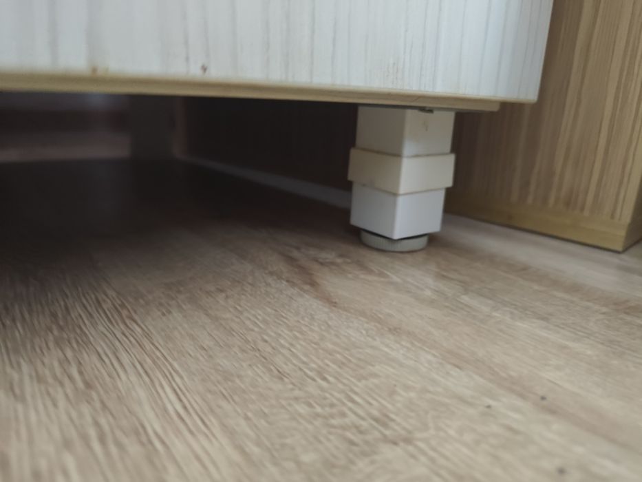 Corp bucătărie în stare foarte buna