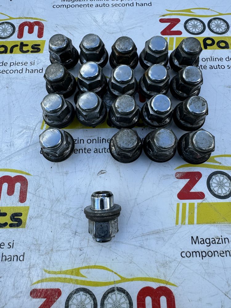 Set piulite roata originale Toyota Corolla Hybrid 2019-2024