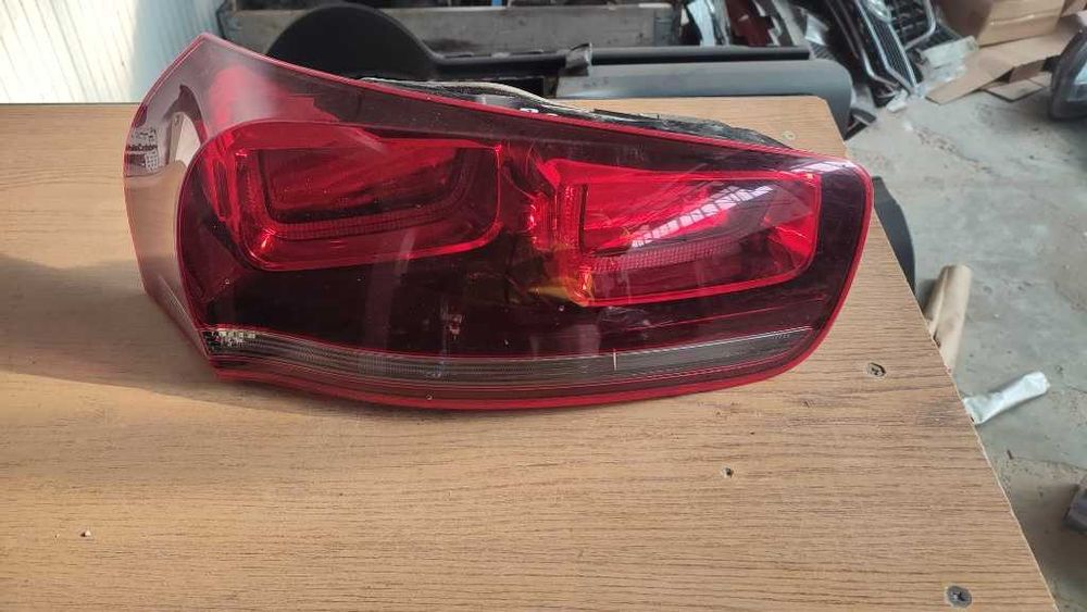 Stop stanga Citroen C4 Picasso