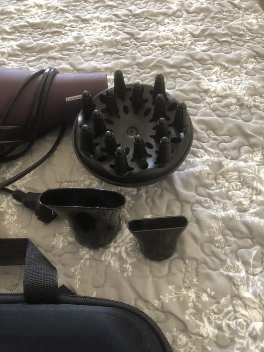 Set uscatoare de par cu accesorii