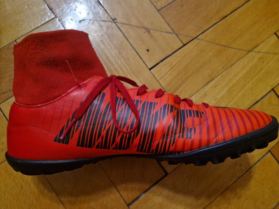 Оригинални стоножки Nike, номер 40