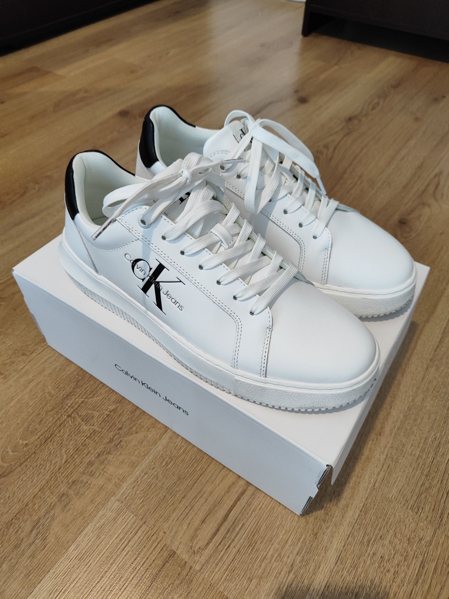 Кецове Calvin klein 43