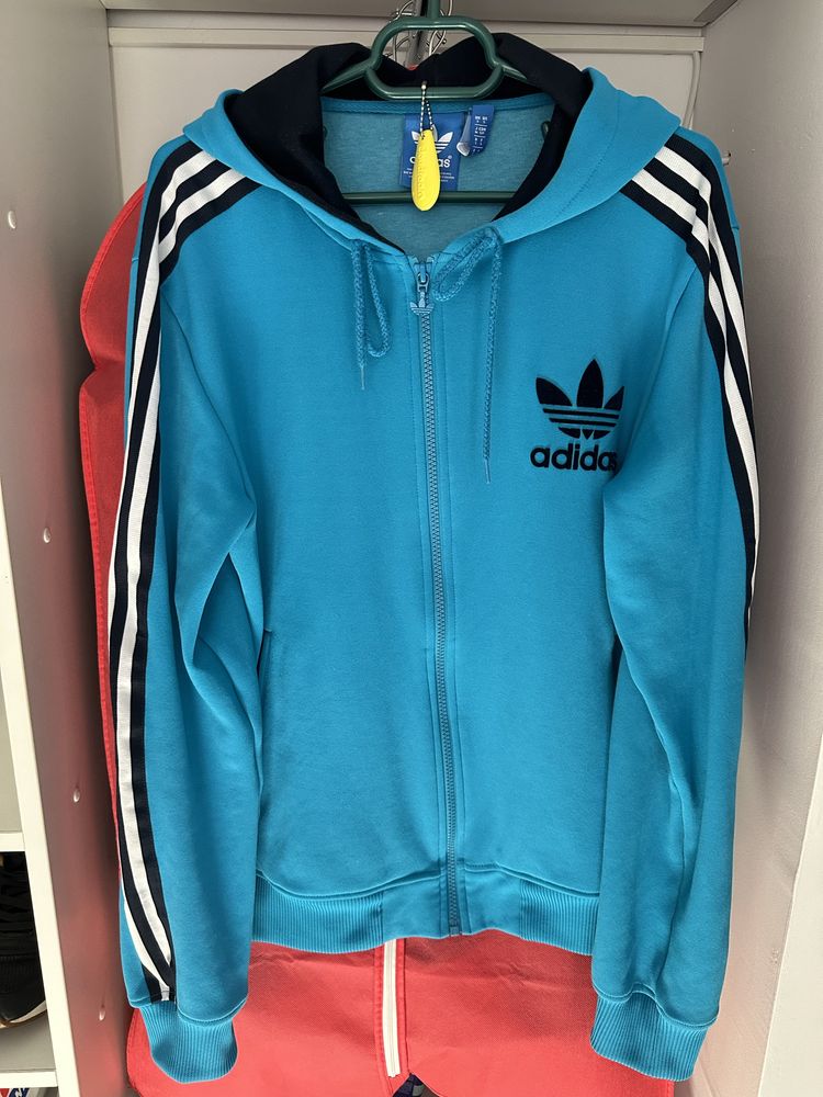 Hanorac Adidas marimea S