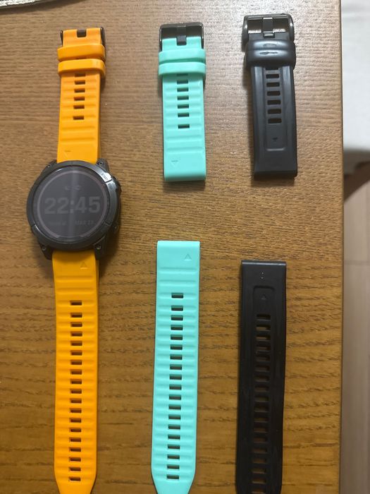 Vând ceas Garmin Fenix 7 Sapphire Solar de 47 mm cu încărcător