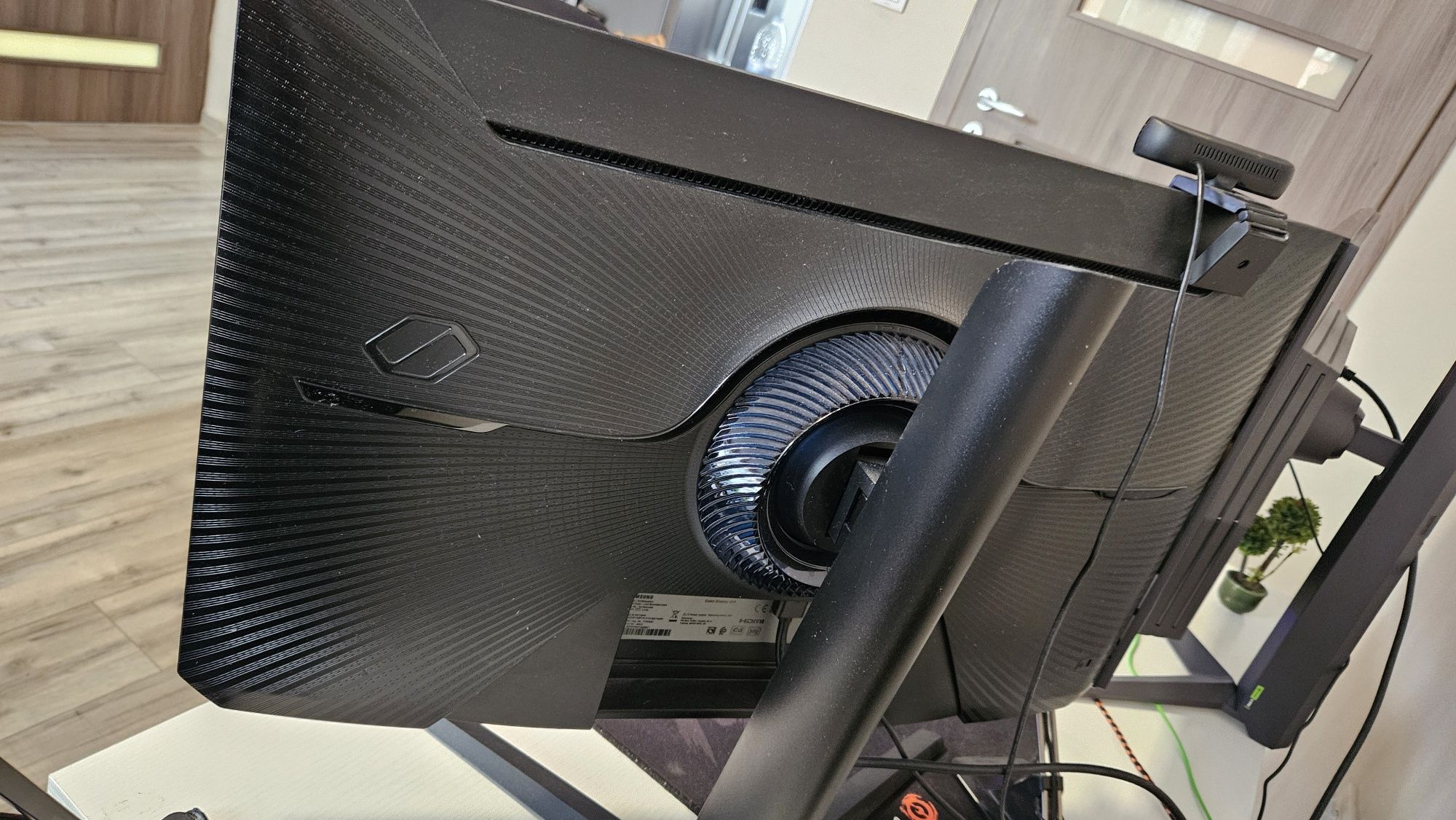 Samsung oddysey G5, 1ms, 240hz, 27 инч