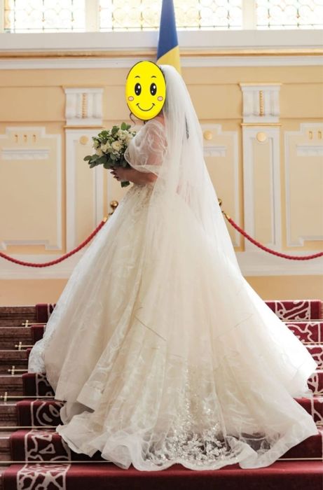 Rochie de mireasa cu corset