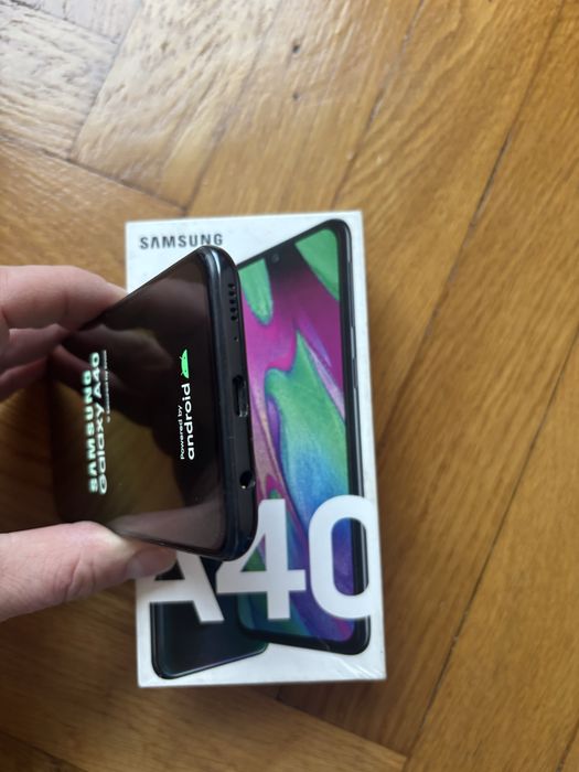 Samsung Galaxy A40 de 64 Gb Dual Black