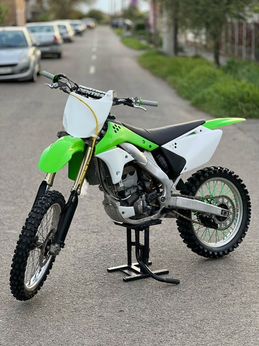 Vănd Kawasaki kxf 250 2010 /impecabil/2100€neg!