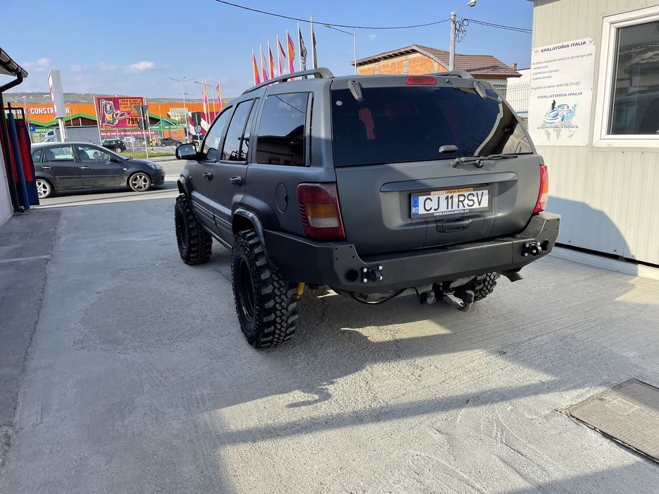Vând sau schimb jeep  Grand cherokee 2,7 wj jeepautoutilitar