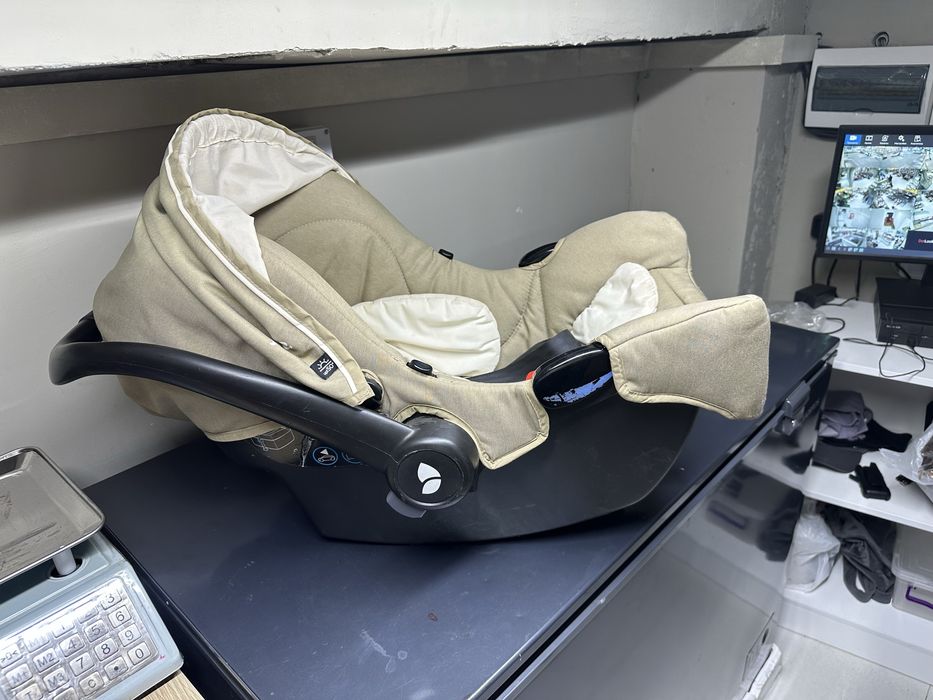 Автокресло  детская