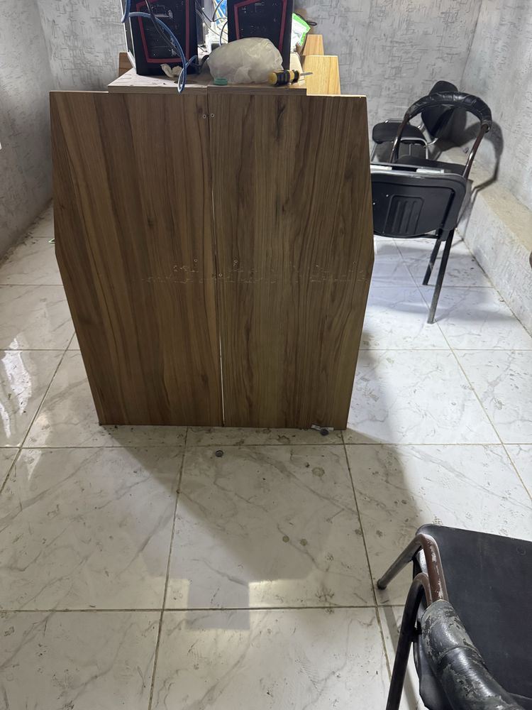 Kompuyter Mebel 8 ta kompuyterga mojalangan hali yengidde ishlami turg