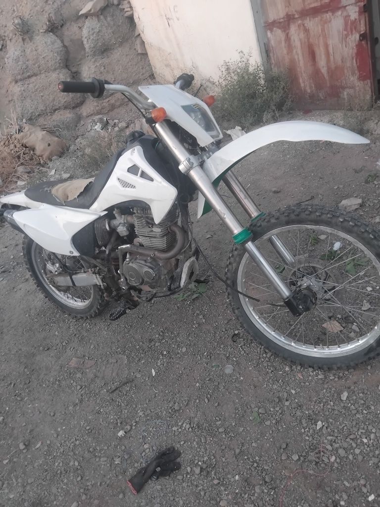 Продам эндуро 06fmz 250куб