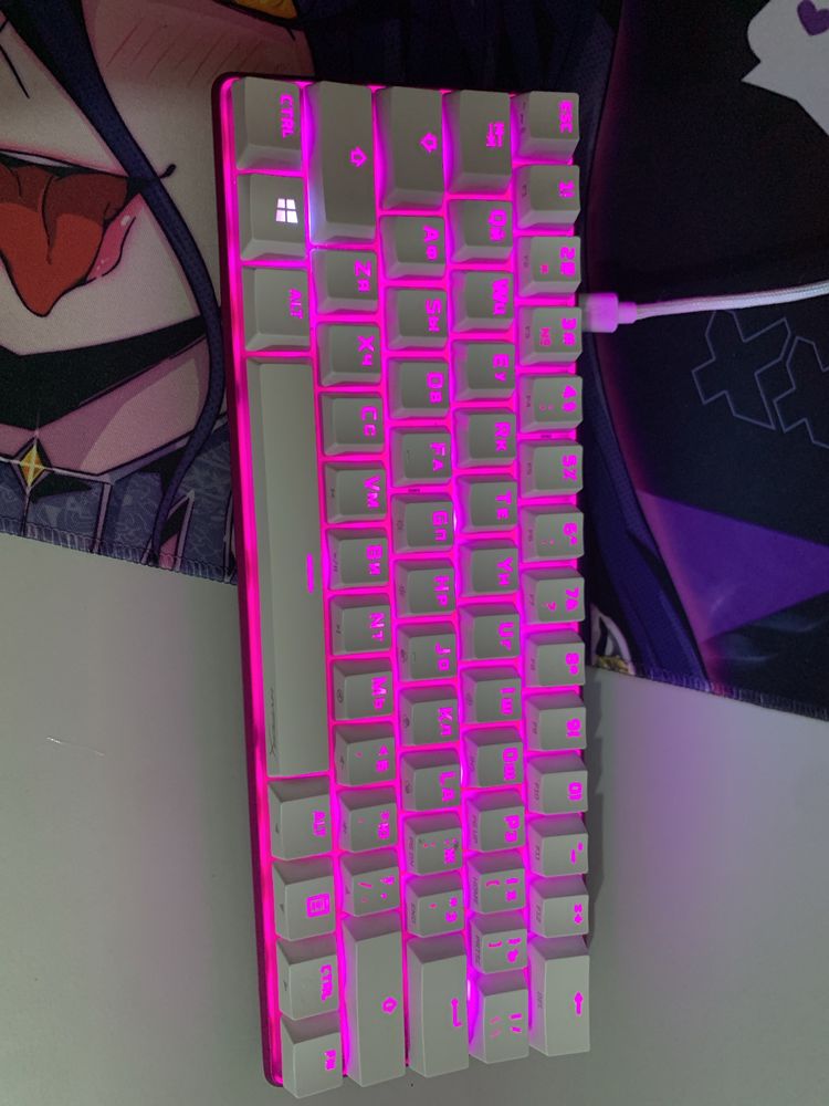 продам клавиатуру HyperX Alloy Origins 60 White