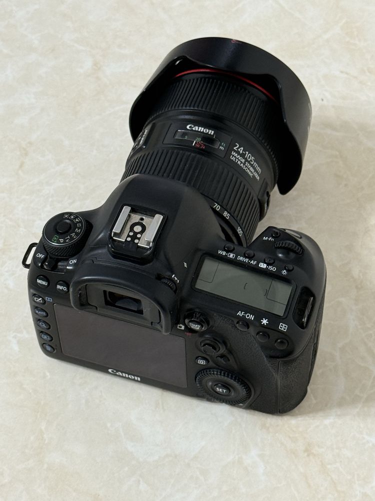 Камера Canon EOS 5D Mark IV