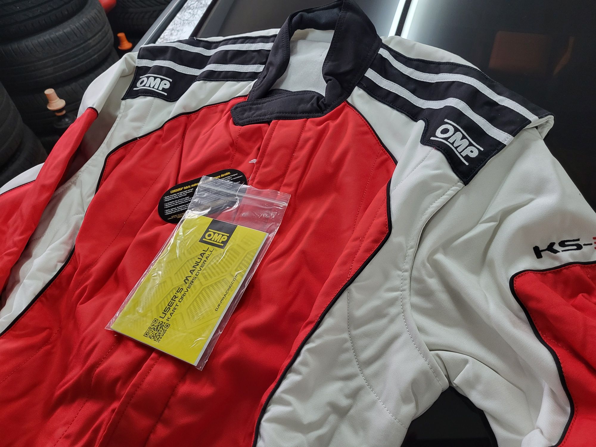 Vand combinezoane karting noi OMP si Alpinestars