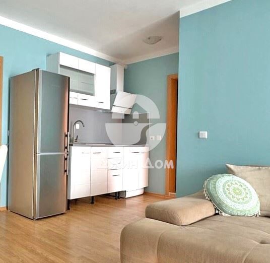 Продава се Двустаен апартамент в к.к. Слънчев бряг - 65 кв.м за 1354 €/кв.м - Снимка #3