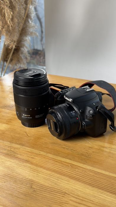 Фото-видео апарта Canon 200d +2 объектива