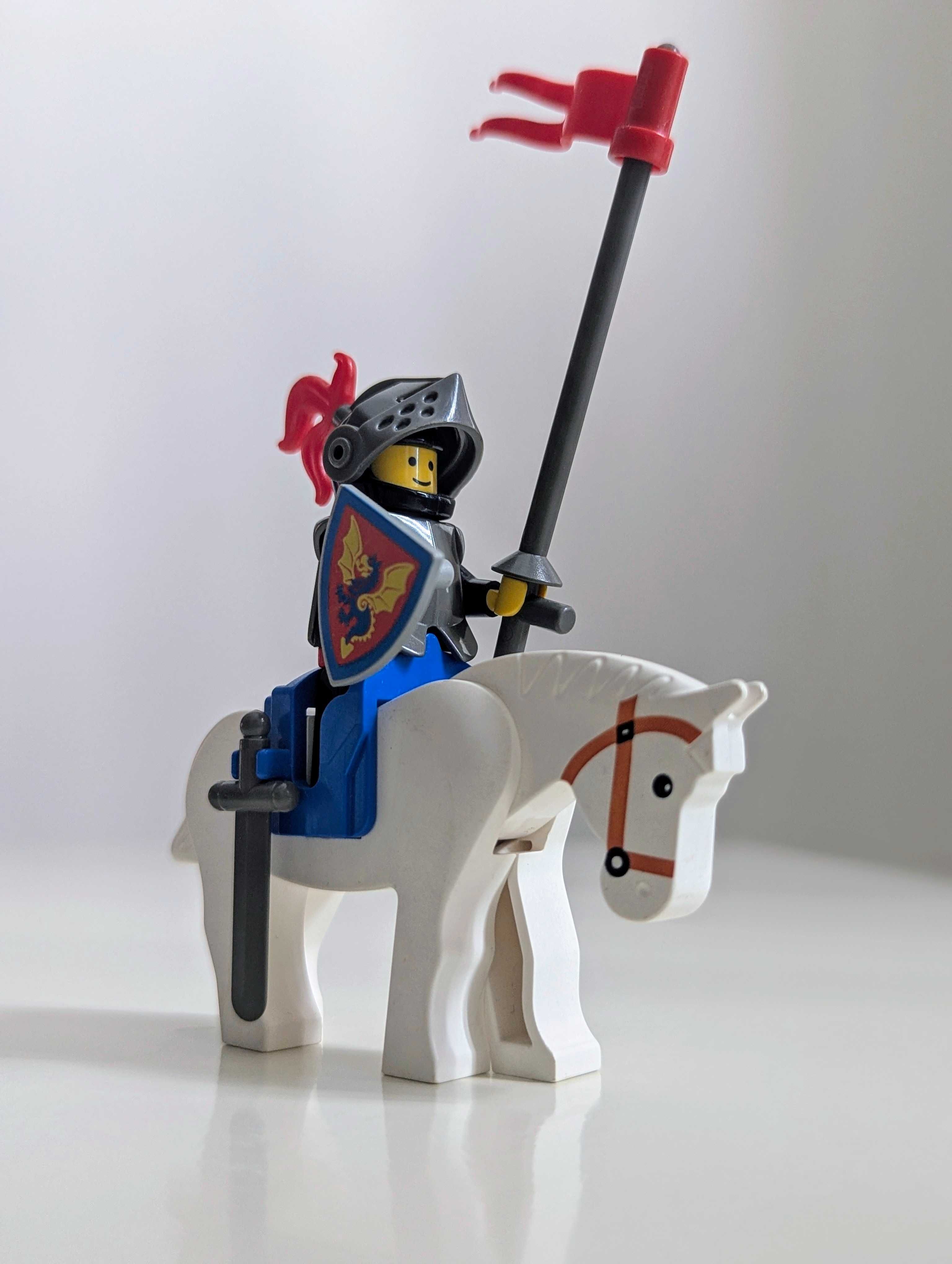 Lego castle 6034 + минифигурки и части