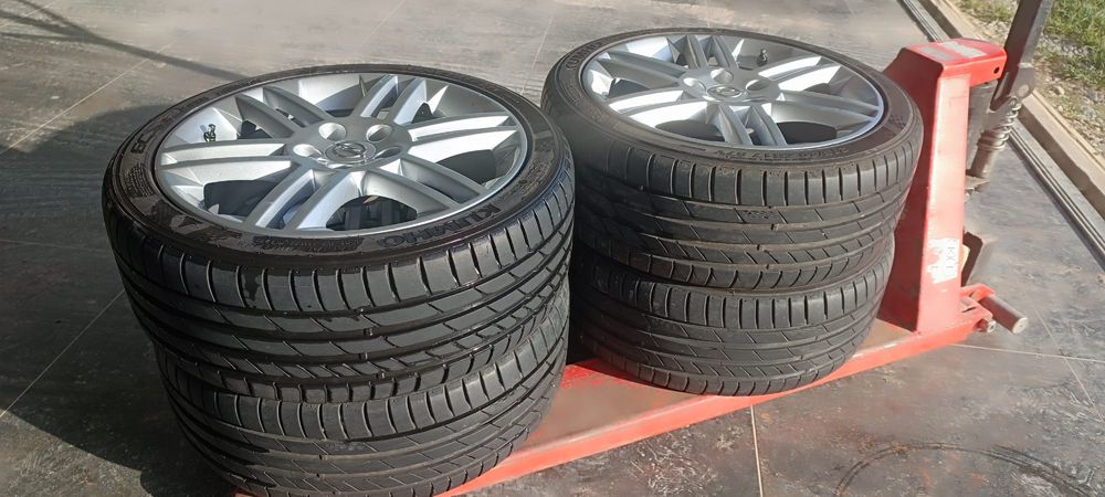 Anvelope vara 215/40 R17 Kumho